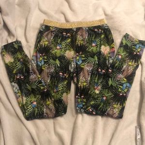 EPIC THREADS Leopard/Forest print leggings size XL